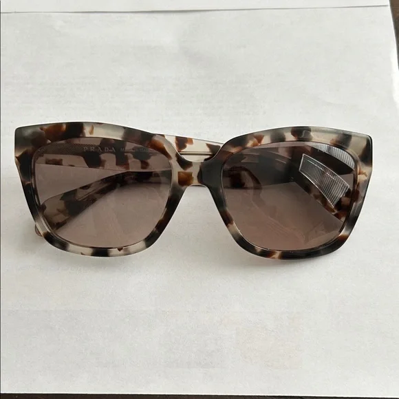 Prada Brown Tortoise Women's Sunglasses - Picture 10 of 11